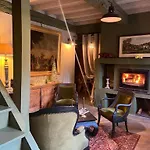 Le Clos De Mara 3*