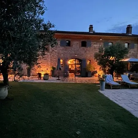 Le Clos De Mara Pensión Issus