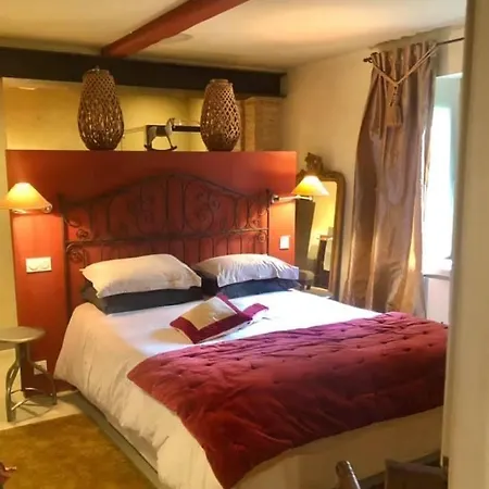 Le Clos De Mara Konukevi *