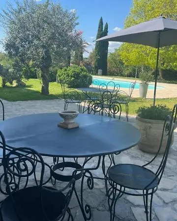 Konukevi Le Clos De Mara Issus