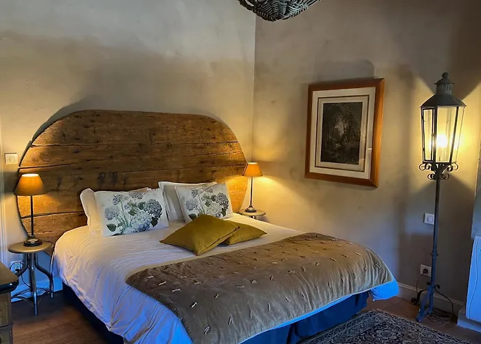 Le Clos De Mara Πανσιόν 3*